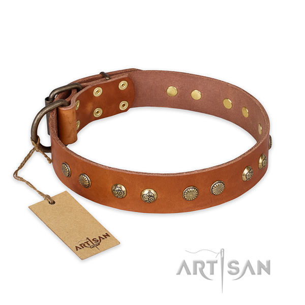 Unique natural genuine leather dog collar with durable traditional buckle